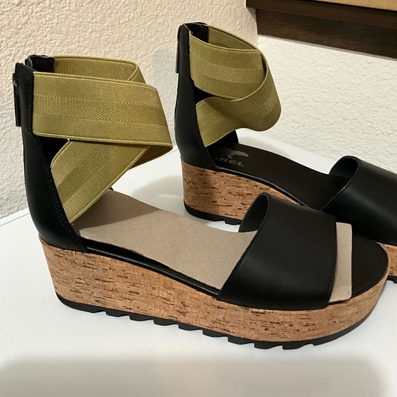 CAMERON™ Women 🥾 NIB Sorel Women\'s CAMERON Flatform Ankle Strap Wedge Sandals Size 8